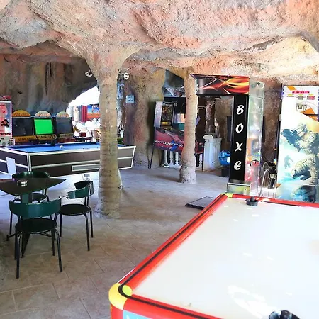 Grand Aquarium