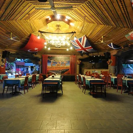 Hotel apartamentowy Grand Aquarium 4*